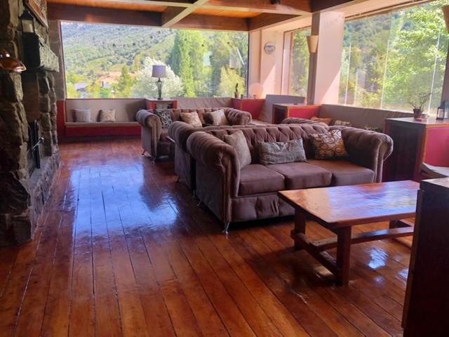 Hosteria De La Villa - Moonski San Carlos de Bariloche Bagian luar foto