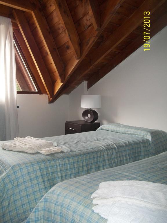Hosteria De La Villa - Moonski San Carlos de Bariloche Ruang foto